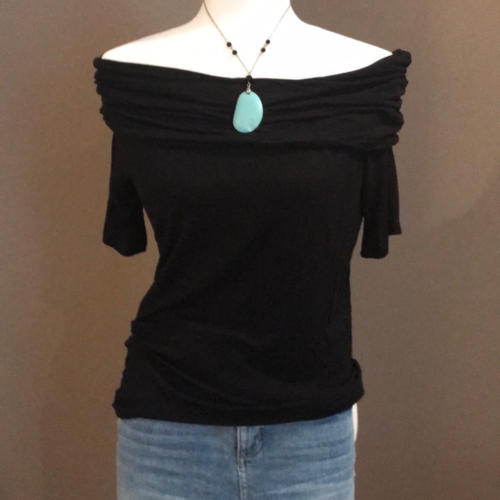 Cherish on/off shoulder top